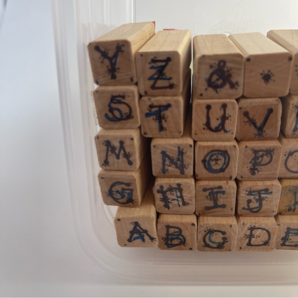 Rubber Alphabet Upper Case Stamps Set of 30 - Picture 2 of 12